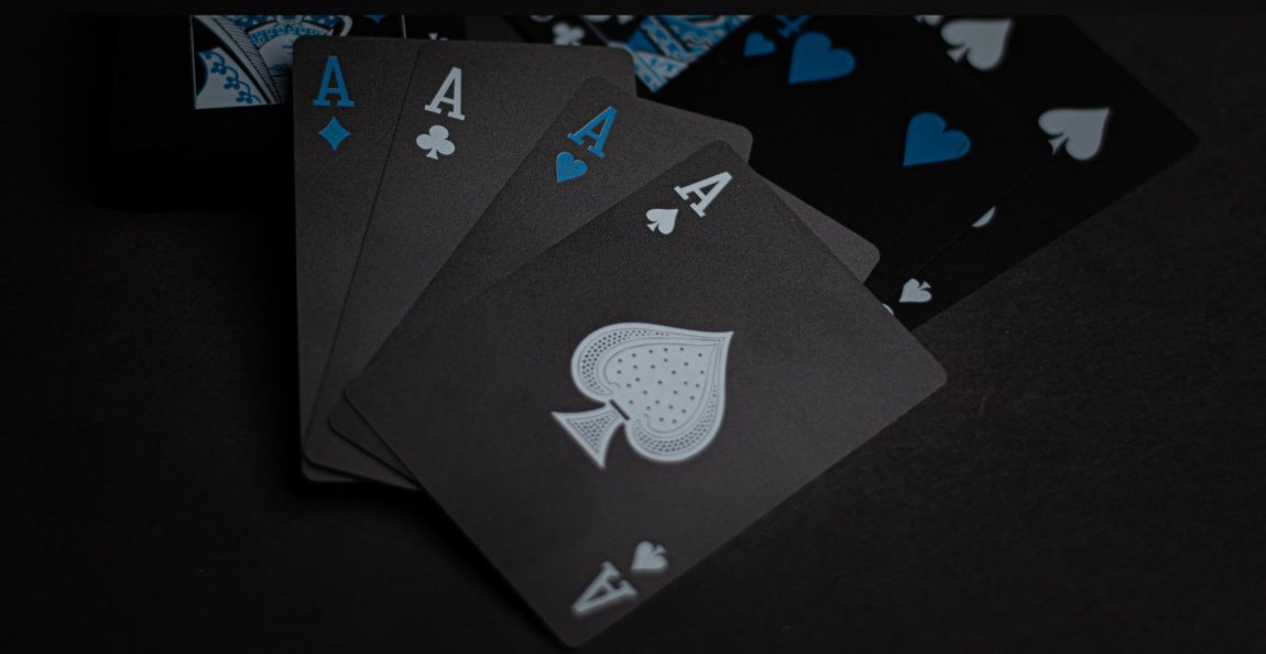 What is overcards in poker