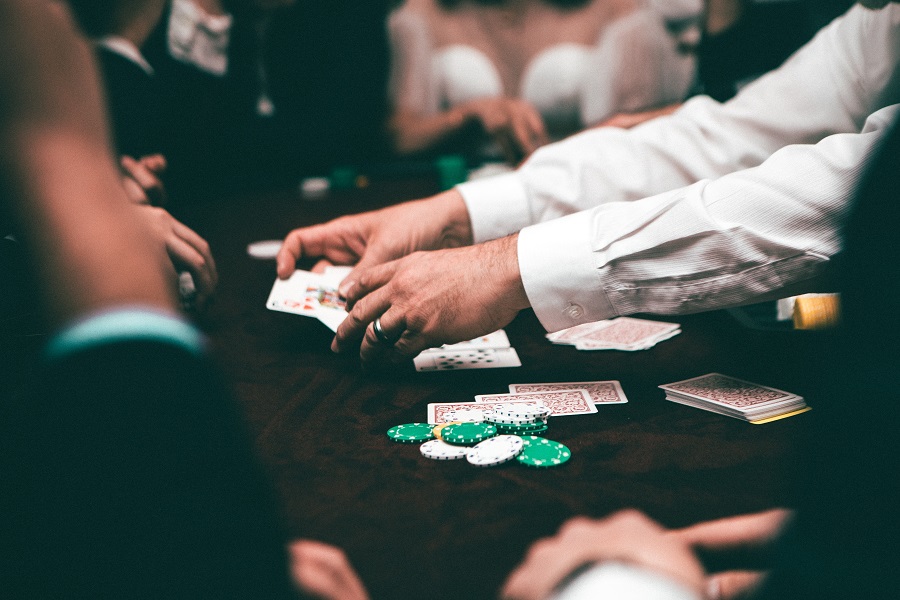 Psychologische Taktiken beim Poker